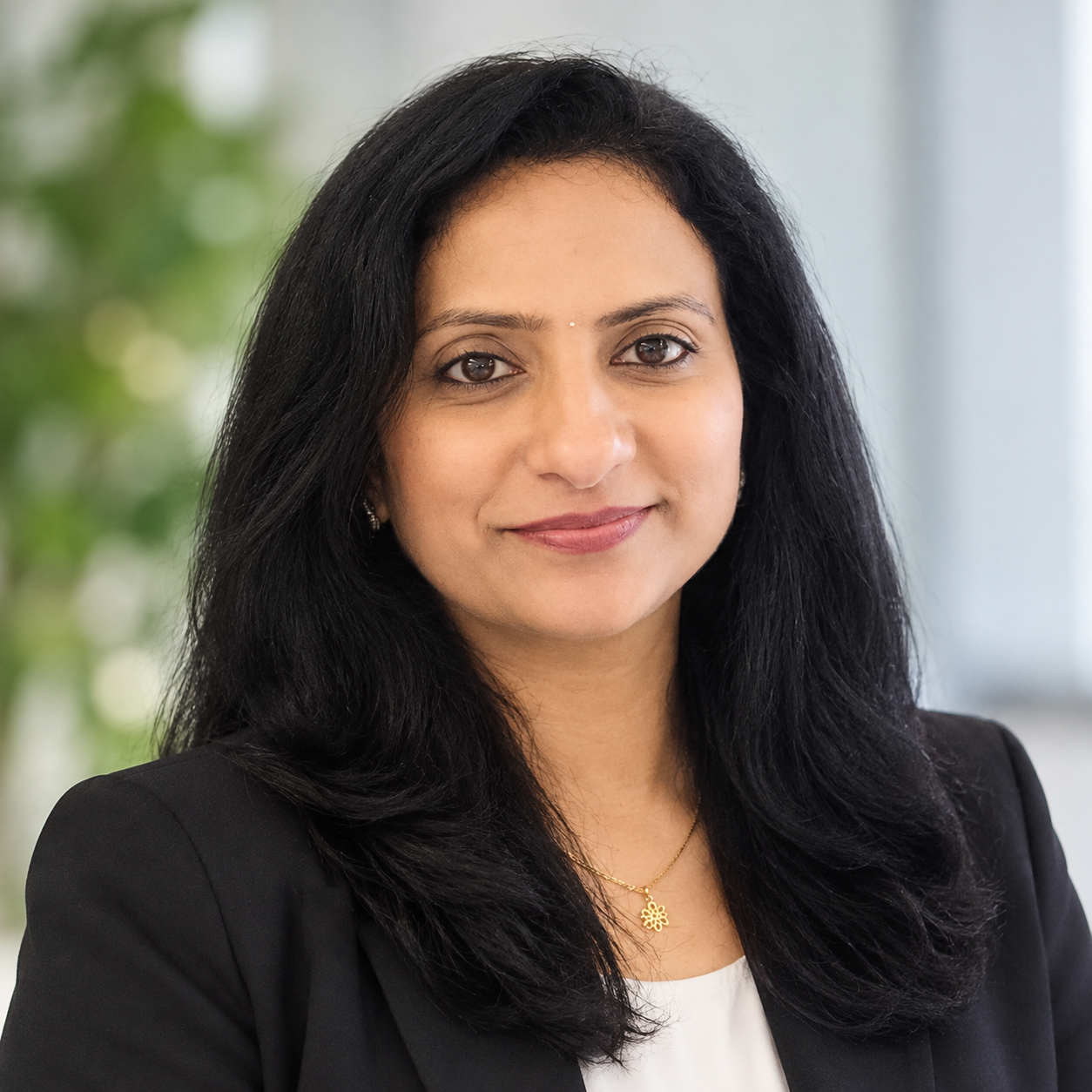 Nandini BHASKAR, Directora de operaciones